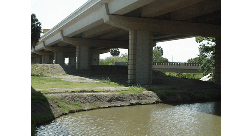 Los Tomates / Matamores III International Crossing