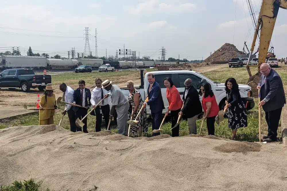 TxDOT Celebrates Start of Construction at SH 35 Griggs Road to I-45/Spur 5